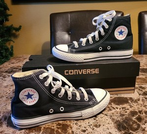 black high top converse size 2