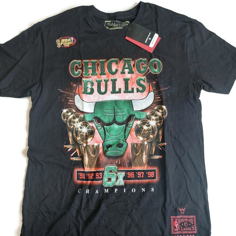 Mitchell & Ness Chicago Bulls 6x Champions T-Shirt Mens Size