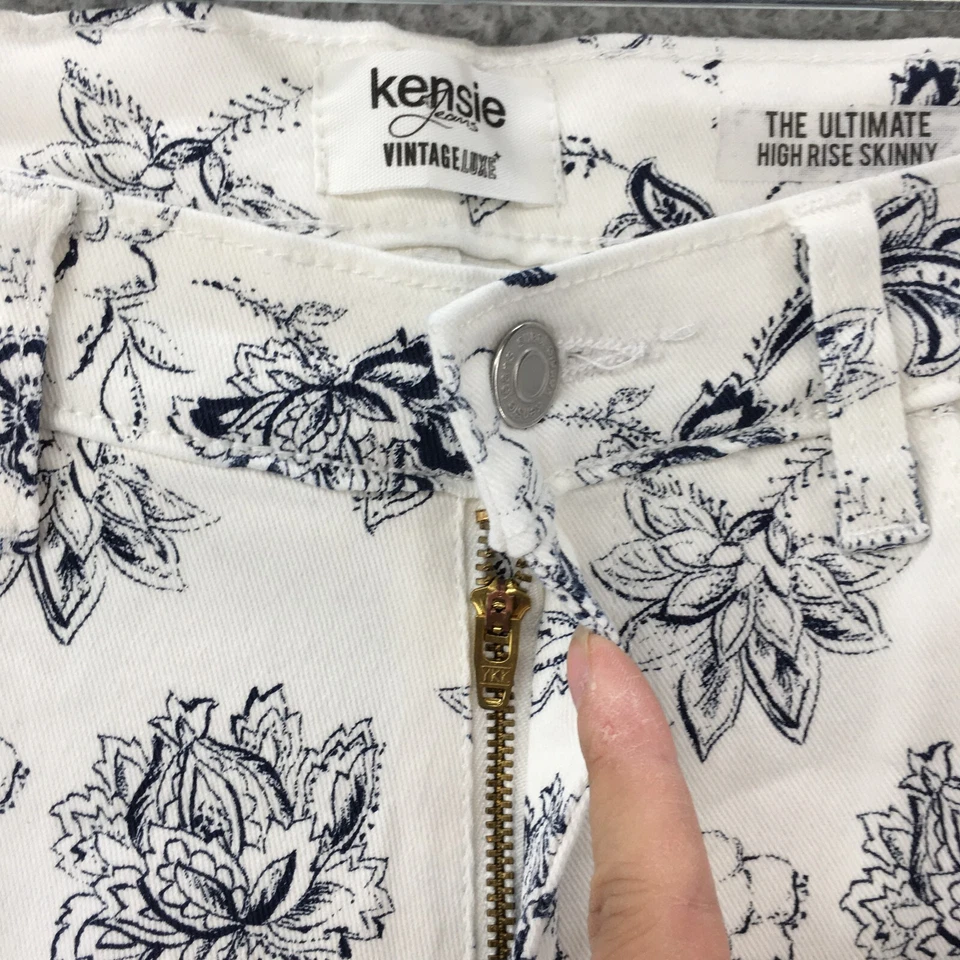 Pantalones ajustados Kensie Vintage Luxe The Ultimate de tiro alto para mujer 4/27 blancos con cremallera mosca Foto 4 de 4