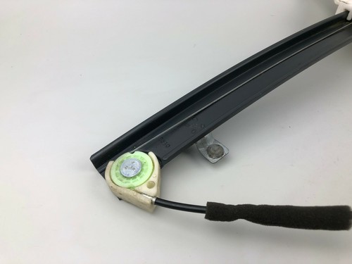 Chevrolet Captiva Rear Left Side Window Lifter Window Regulator Motor 25937971 - Picture 7 of 11