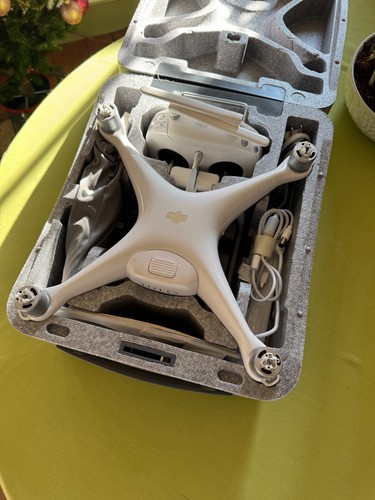 USED DJI Phantom 4 Pro quadcopter drone