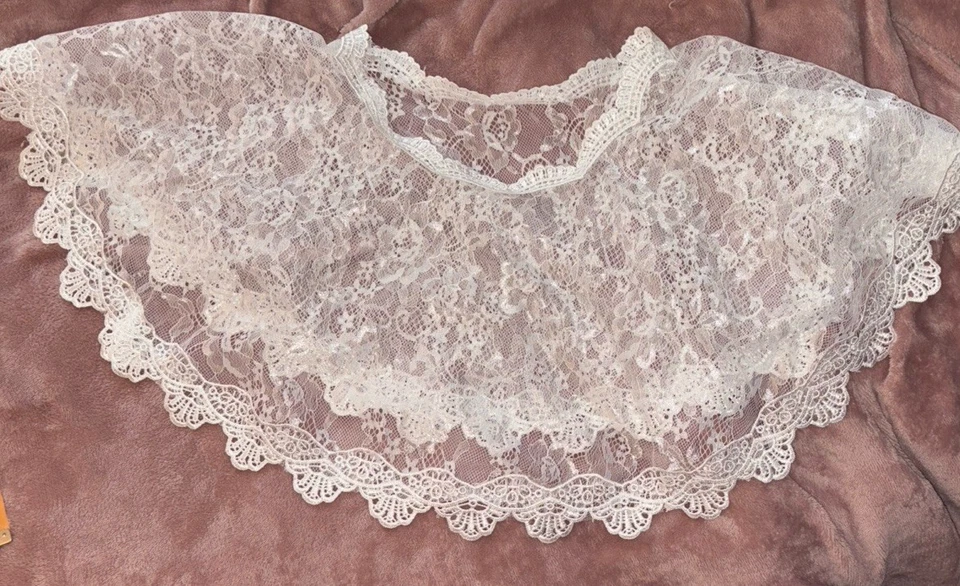 COLLAR DE ENCAJE FLORAL PARA VESTIDO Blanco Boda Fiesta Vestido Floral (¿Falda Árbol de Navidad?) Foto 3 de 4