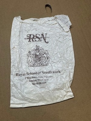 VINTAGE ROYAL SCHOOL OF NEEDLEWORK PAPIERTÜTE LONDON COVENT GARDEN SAMMLERSTÜCK