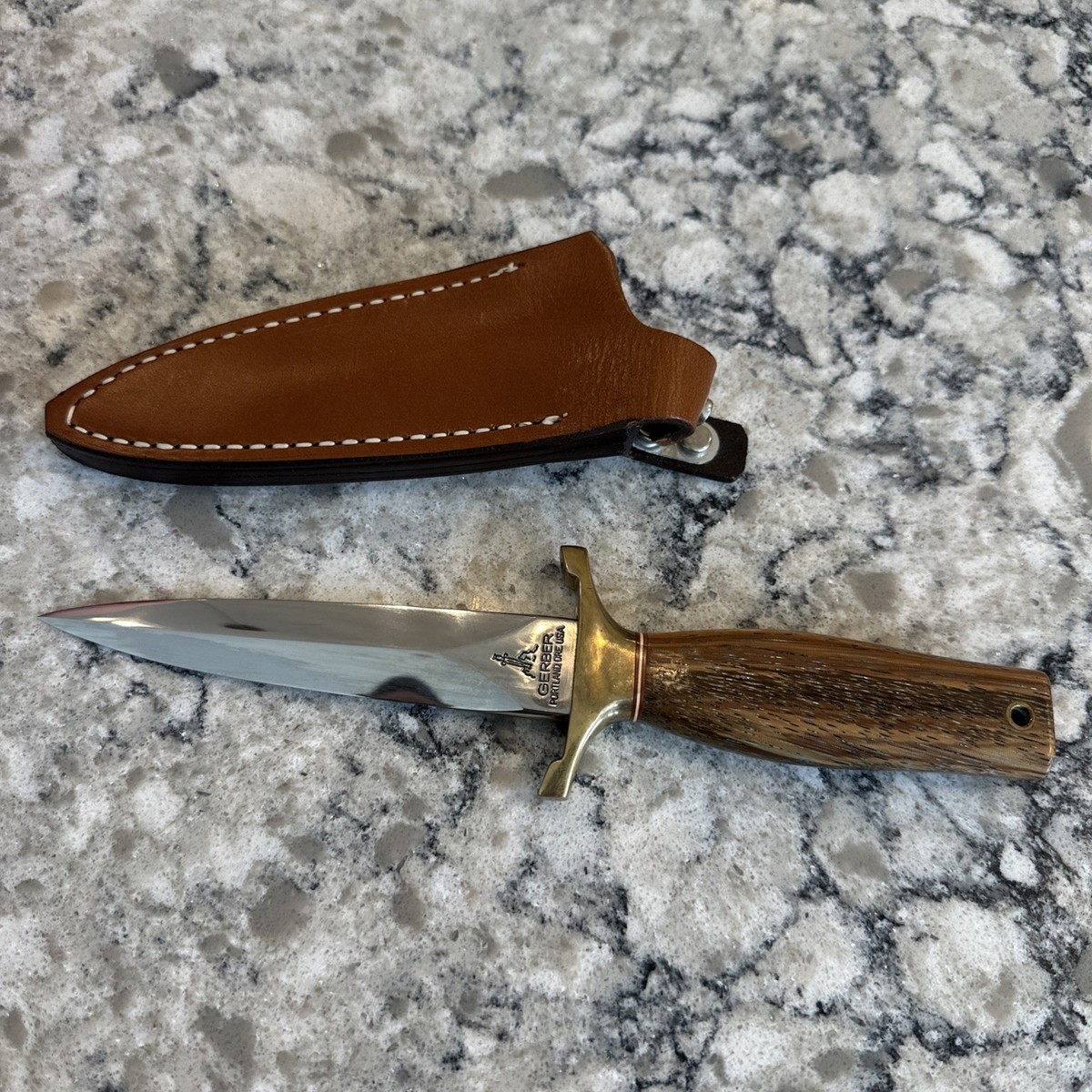VTG GERBER KNIFE MARK 1 PRESENTATION Leather Sheath Light Wood 