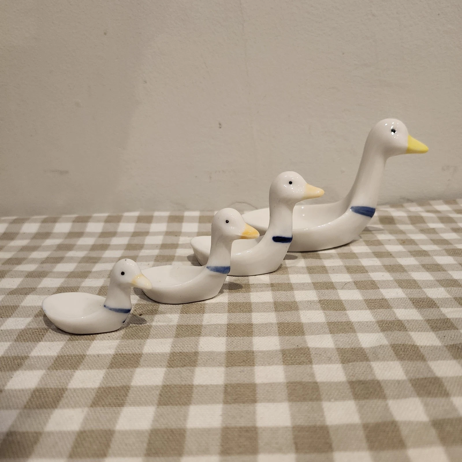 Vintage Avon Ceramic Goose Measuring Spoons Set Of 4 Goose 1980s See Condition
Opens in a new window