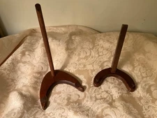 2 Vintage 1990s Bard's Wood 6.5” & 8” Tall Plate Display Photo Picture Stand USA