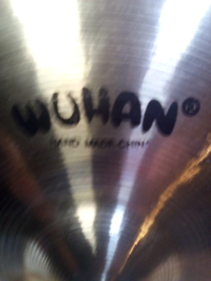 WUHAN 12" SÍMBOLO DE SALPICADURAS HECHO A MANO CHINA Foto 4 de 4