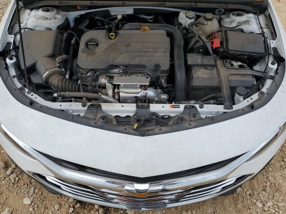 Used Air Cleaner Assembly fits: 2023 Chevrolet Malibu VIN Z 4th digit New Style - Image 2 of 4