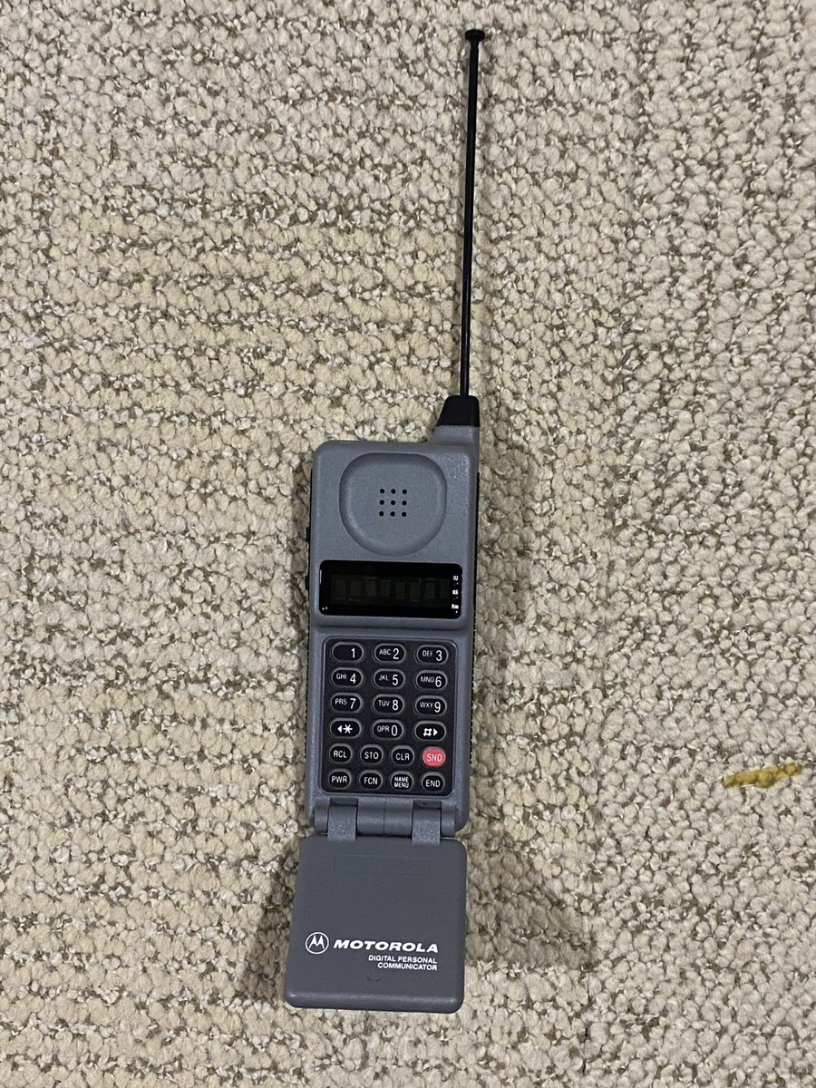 Vintage Motorola 90s Brick Cell Phone w/box & instructions Working