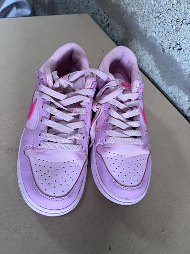 Baskets Nike Dunk Low "Triple Rose" DH9765-600 taille UK 5,5 très bon état rare - Photo 2/6