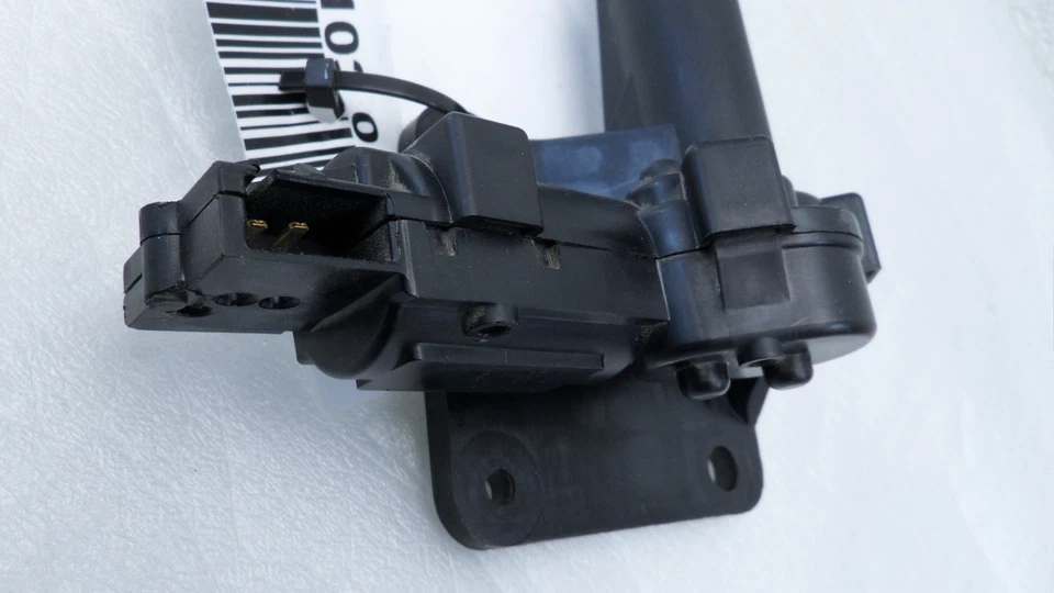 Chrysler Town & Country FL 2011-13 cuarto de motor usado 04717607AC OEM Foto 3 de 4