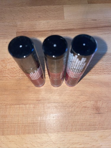 3X-Wet n Wild Megalast Liquid Catsuit Matte Lipstick #957A Behind The Bleachers - Picture 3 of 4