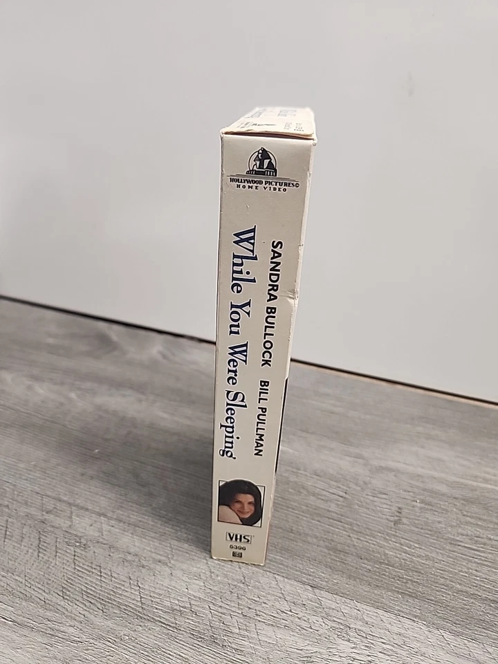 While You Were Sleeping (VHS) - Image 4 of 4