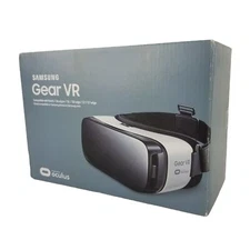 🕶️ Samsung Gear VR SM‑R322 Headset Frost White — Brand New Sealed