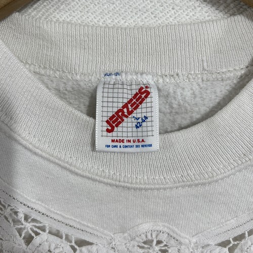 VTG JERZEES WOMEN SIZE L LACE COLLER WHITE CREWNECK SWEATSHIRT MADE IN USA - Picture 7 of 9