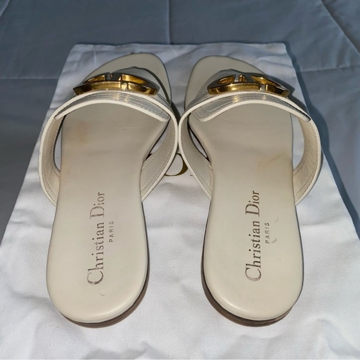 DIOR Authentic Christian Dior 30 Montaigne CD Gold Logo DIOR Authentic Christian Dior 30 Montaigne CD Gold Logo
