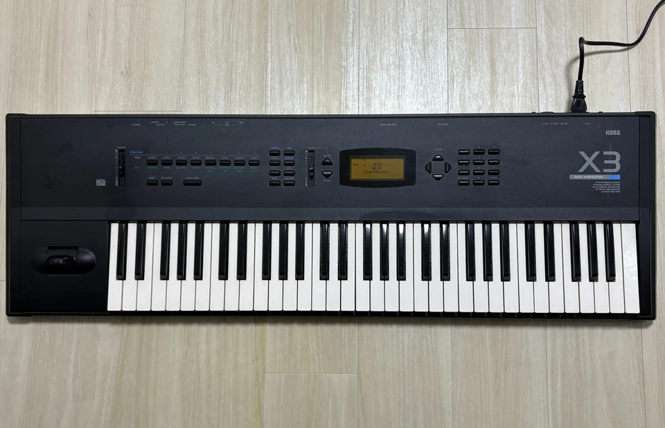 Korg X3 61-Key Keyboard Synthesizer Music Workstation with Power Cable - Image 2 of 4