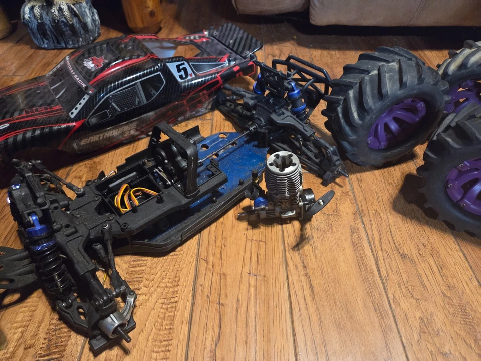 nitro EXCEED monster truck - Image 2 of 4