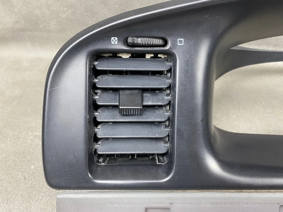 Lincoln Continental Dash 1998-2002 panel de instrumentos Speedo ventilación reloj viaje 937 Foto 3 de 4