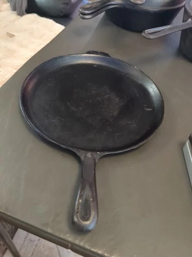 VINTAGE "WAGNER WARE 11 1/4 INCH SKILLET GRIDDLE MADE IN USA CAST IRON