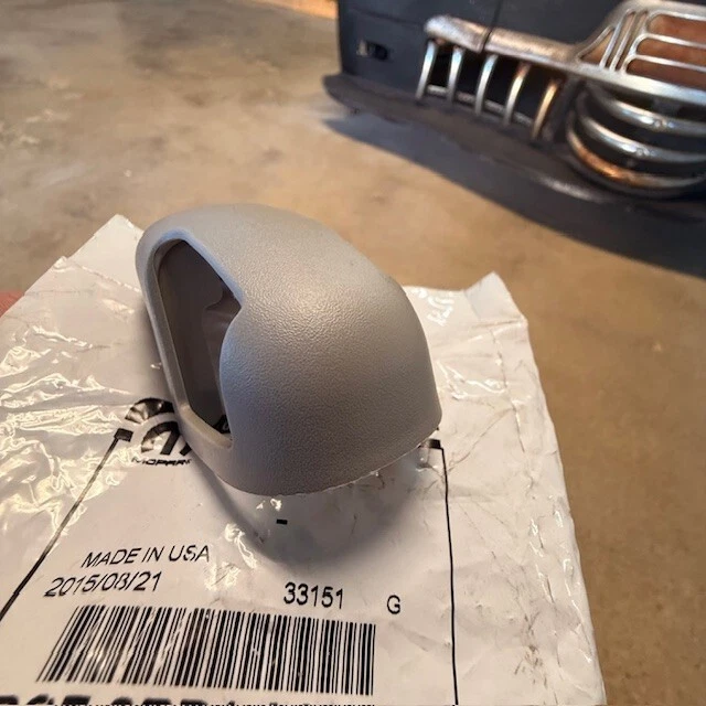 (1) 1DS78BD1AA Mopar натяжитель ремня безопасности Mopar подлинный - такой же, как в дилерском центре - Изображение 4 из 4