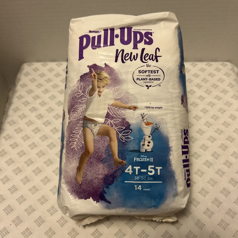 Disney Pull-Ups Learning Designs Training Pants for children 4T-5T - 14 TC