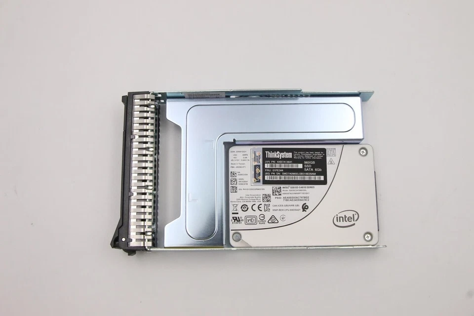 NEW Lenovo/IBM ThinkSystem 01PE344 4XB7A13641 960GB MU SATA 6Gb 3.5" HS SSD - Image 2 of 4