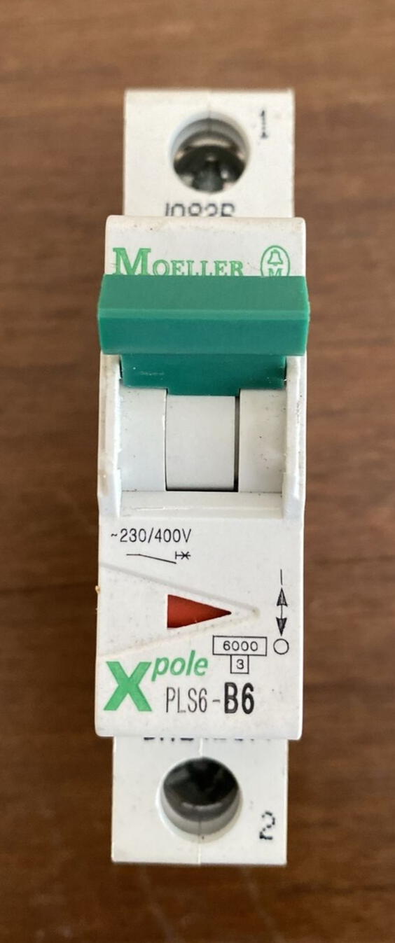 Afbeelding 2 van 8