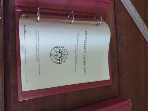 Lom Prague Aircraft Operator Manuals Guaranteed Complete - Picture 5 of 17