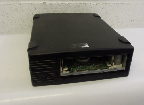QUANTUM TC-L52BN LTO 5 External SAS Tape Drive - Unit Only - 第 1/10 張圖片