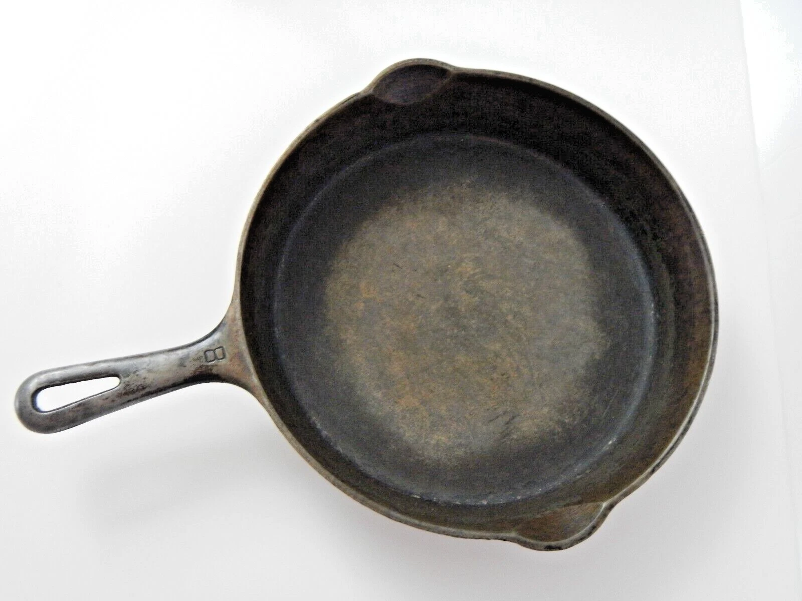 Griswold cast iron pan #8 No. 8 Erie Pa 709 10" skillet