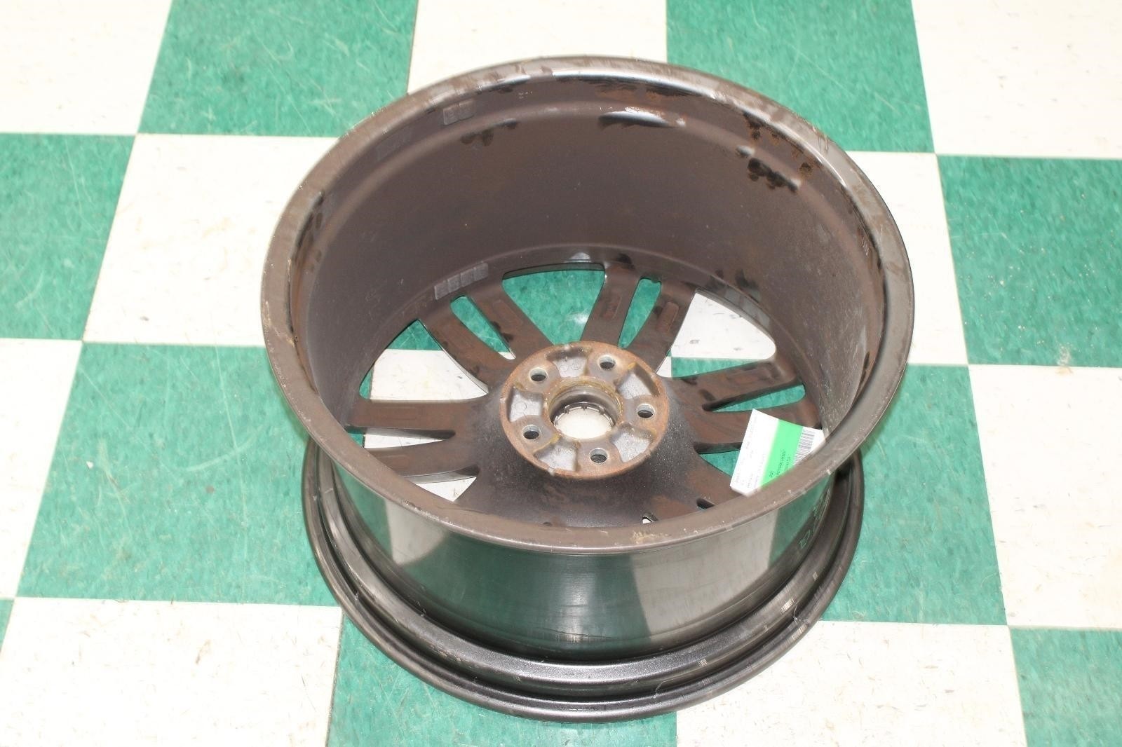 ⚠️SCUFF⚠️ 14-21 Ghibli Grey Alloy Front Wheel 20x10.5 Seven Split Spoke Rim WTY