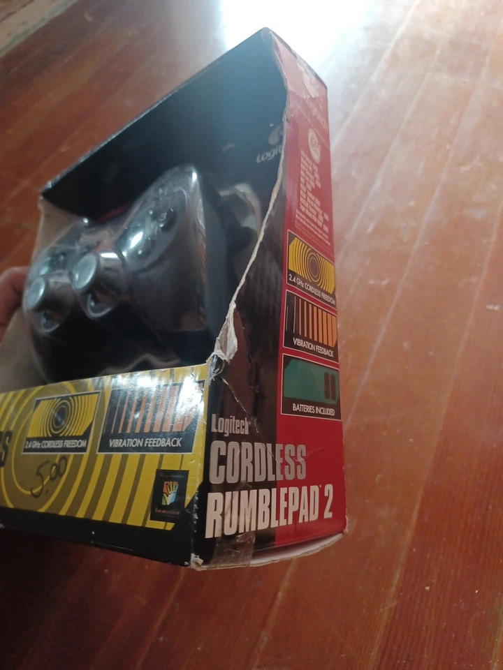Logitech Cordless Rumblepad 2 Controller PC Sealed New - Image 2 of 4