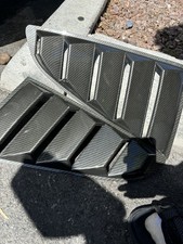 For 05-09 Ford Mustang Carbon Fiber Vent Style Quarter Side Window Louver Cover For 05-09 Ford Mustang Carbon Fiber Vent Style Quarter Side Window Louver Cover