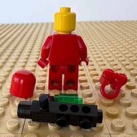 LEGO Space: Classic Red Spaceman, SPACE GUN, sp005, 1593, SUPER MODEL, 1983