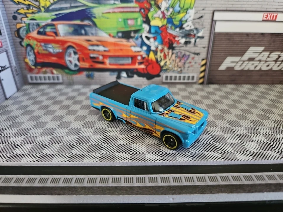 Hot Wheels 63 Studebaker Champ HW Workshop: Heat Fleet 2015 Combinar franqueo Foto 2 de 4