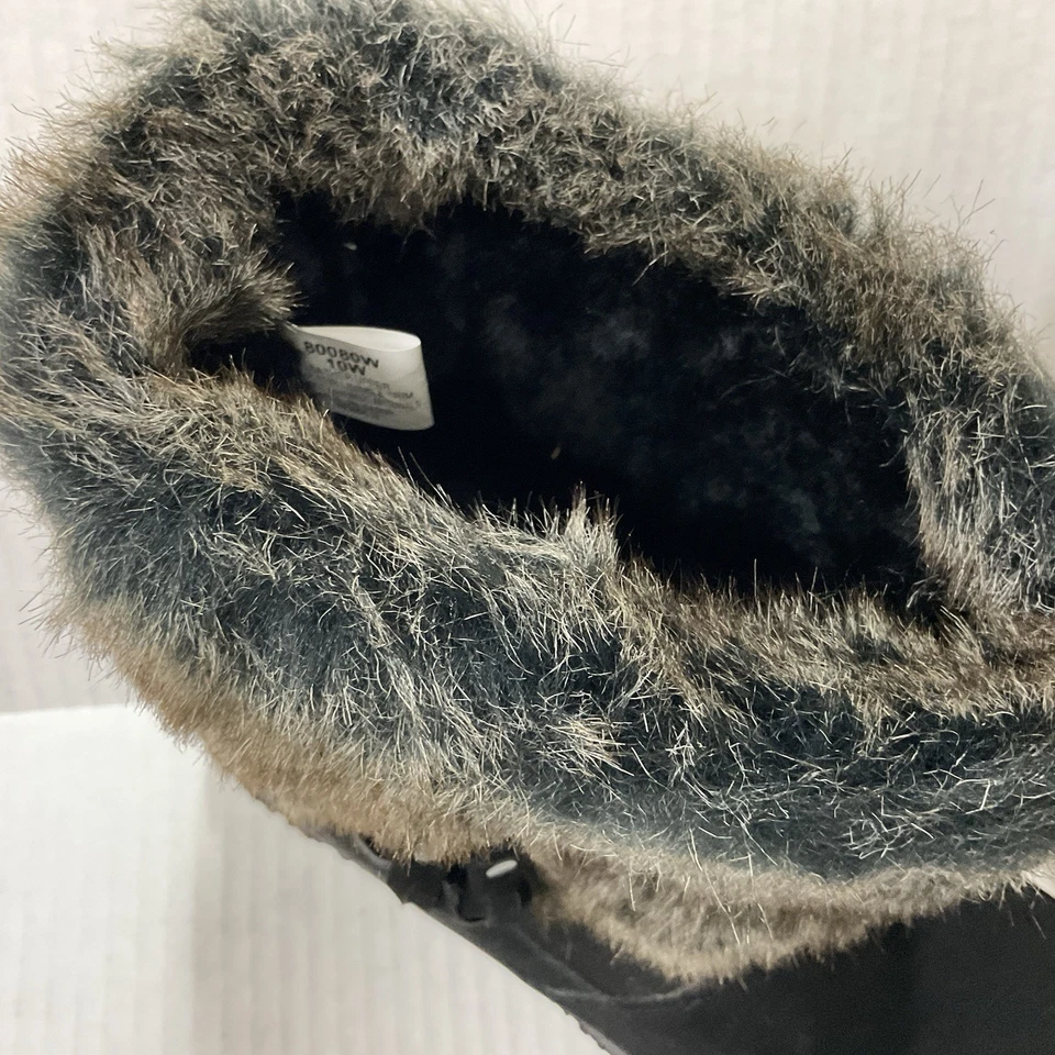 Botín negro con corbata trenzada de gamuza Everett para mujer Minnetonka 10M repelente al agua Foto 3 de 4