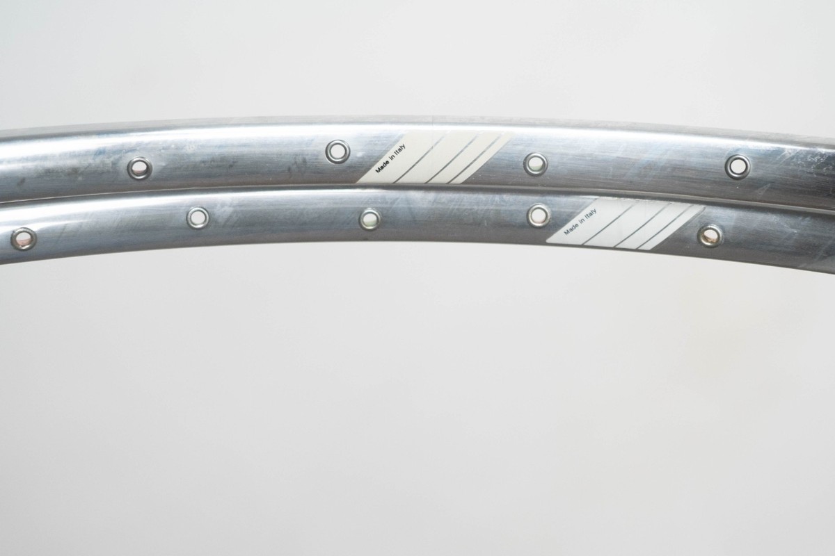 Campagnolo LAMBDA strada 700c 36H 未使用 2本