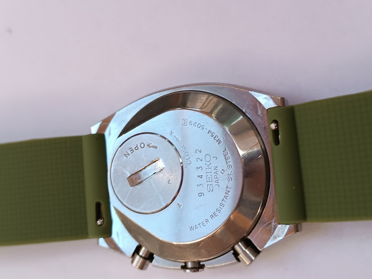 Seiko M 354-5029 Memory Bank Calendar digital watch | eBay