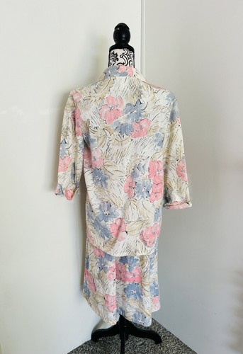 BoothBay Women’s Vintage 80s Colorful Floral Blazer Skirt Suit Set - Picture 3 of 15