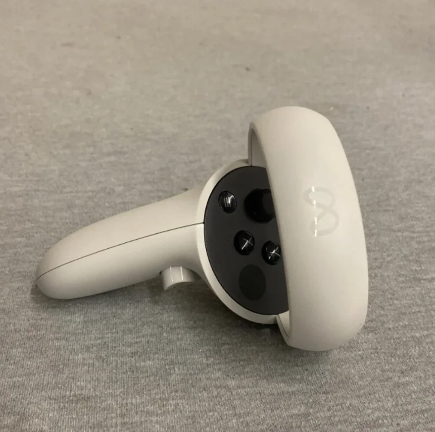 Oculus Quest 2 Controller Left Right Hand Replacement White