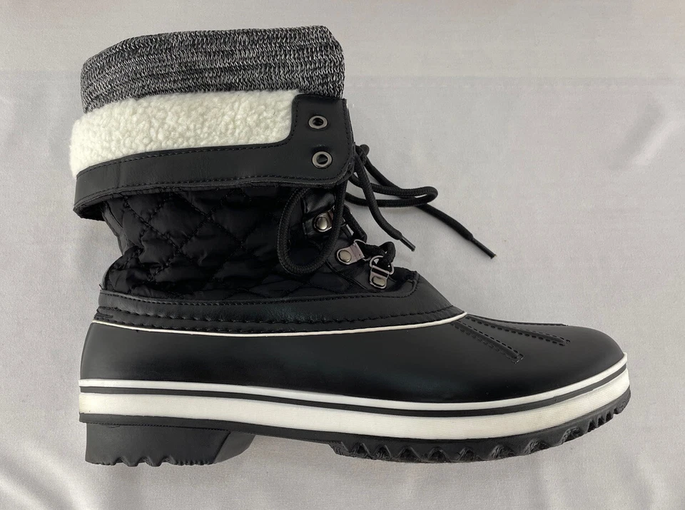 Forever 21 Botas Pato Doble Puño a Cuadros Carbón Mujer Talla US 8.5 Foto 3 de 4