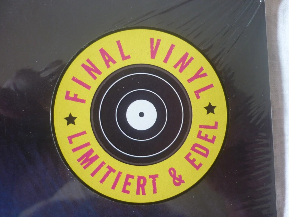 PORCUPINE TREE – FEAR OF A BLANK PLANET CURACAO BLUE TRANSPARENT VINYL LIMITED - Image 4 of 4