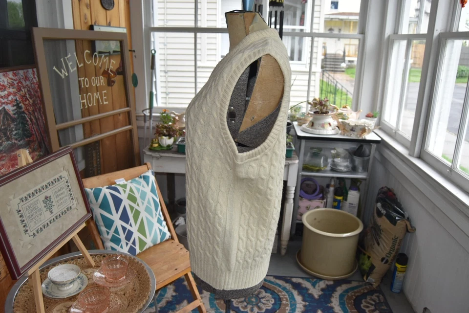 Chaleco Lord Jeff Marfil Vintage Años 80 100% Acrílico Tejido con Cable Para Hombre Hecho en EE. UU. XL Foto 2 de 4