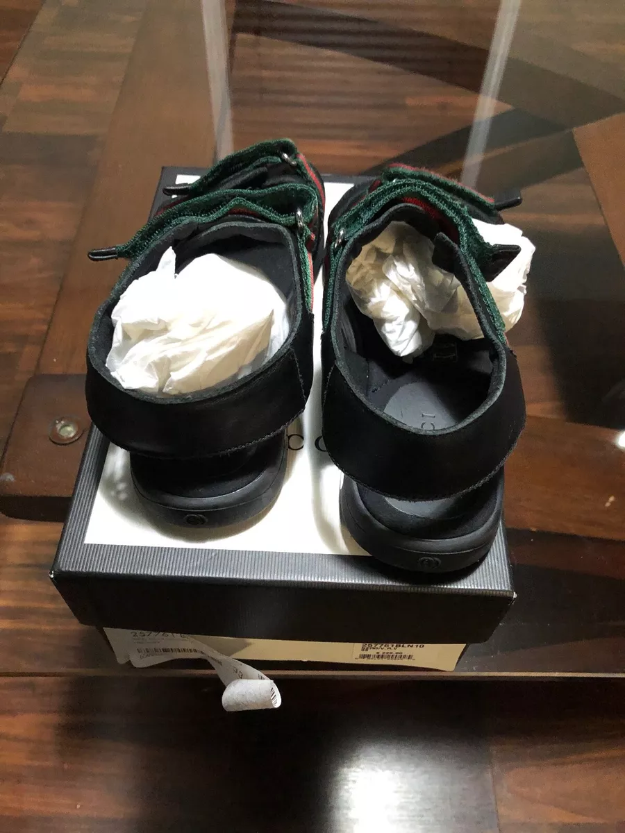 Size 33 in Euro And Size 1.5 US gucci sandal sand belle momma