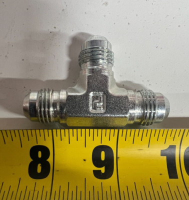 6 JTX-S Parker Hydraulic Fitting 3/8'' Male JIC 37 Deg Flare Triple-Lok Union Tee