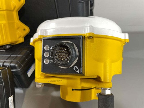 Trimble 3D GPS Dozer Machine Control Cab Kit GCS900, SNR930 Radio Preowned - Picture 6 of 10