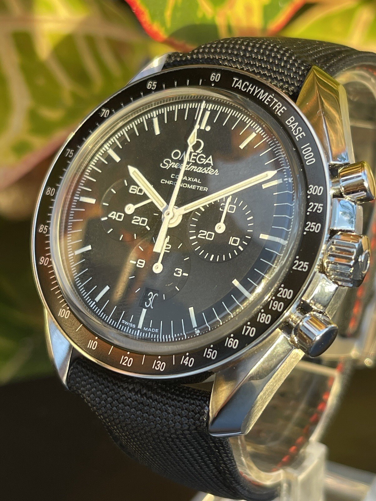 omega speedmaster 44mm coaxial