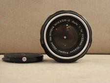 Vintage Nikon Nikkor-S Auto 1/1.4 50mm Non Ai Camera Lens with Front/Rear Cap