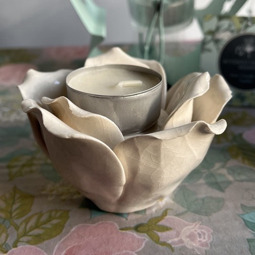 Colección Portavelas y Luces de Té Vidrio Mariposa Rosa Yankee - ¡Nuevo! - Imagen 5 de 13